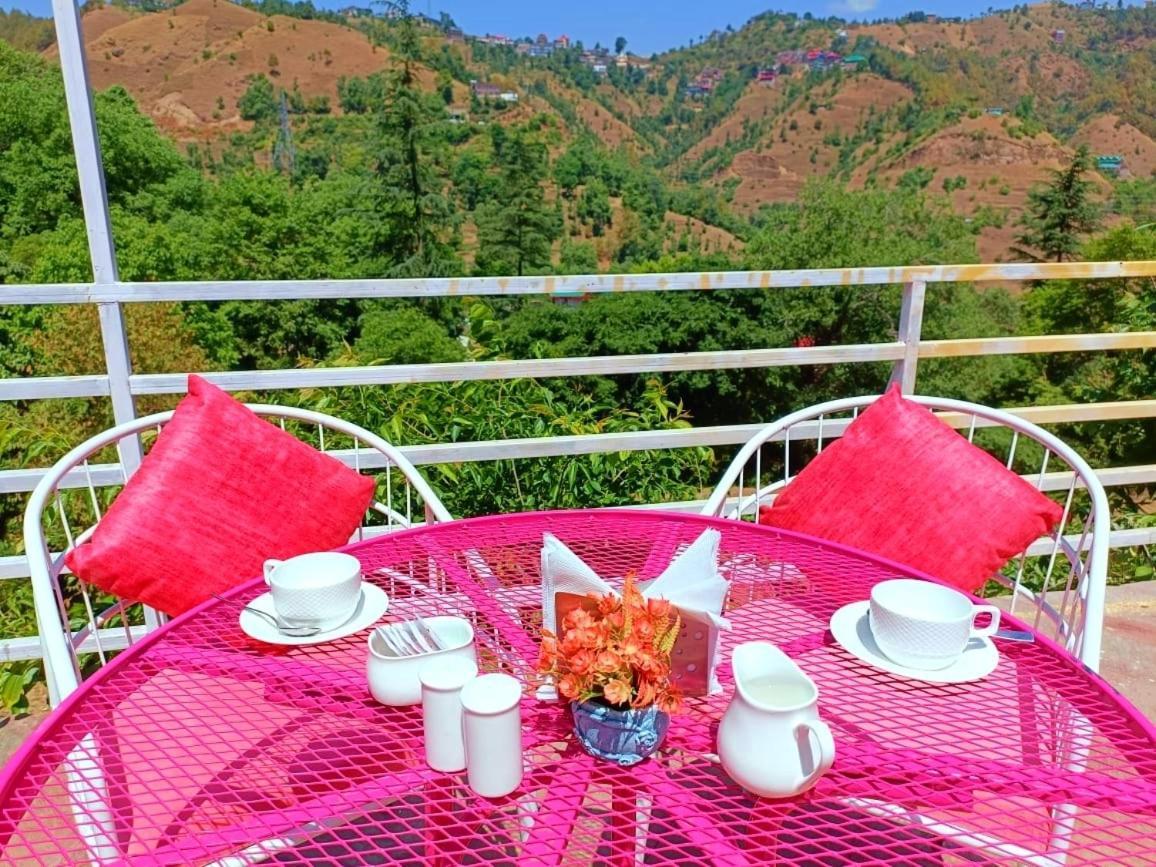 Aamod At Shoghi Luxury Cottage Resort Shimla Esterno foto