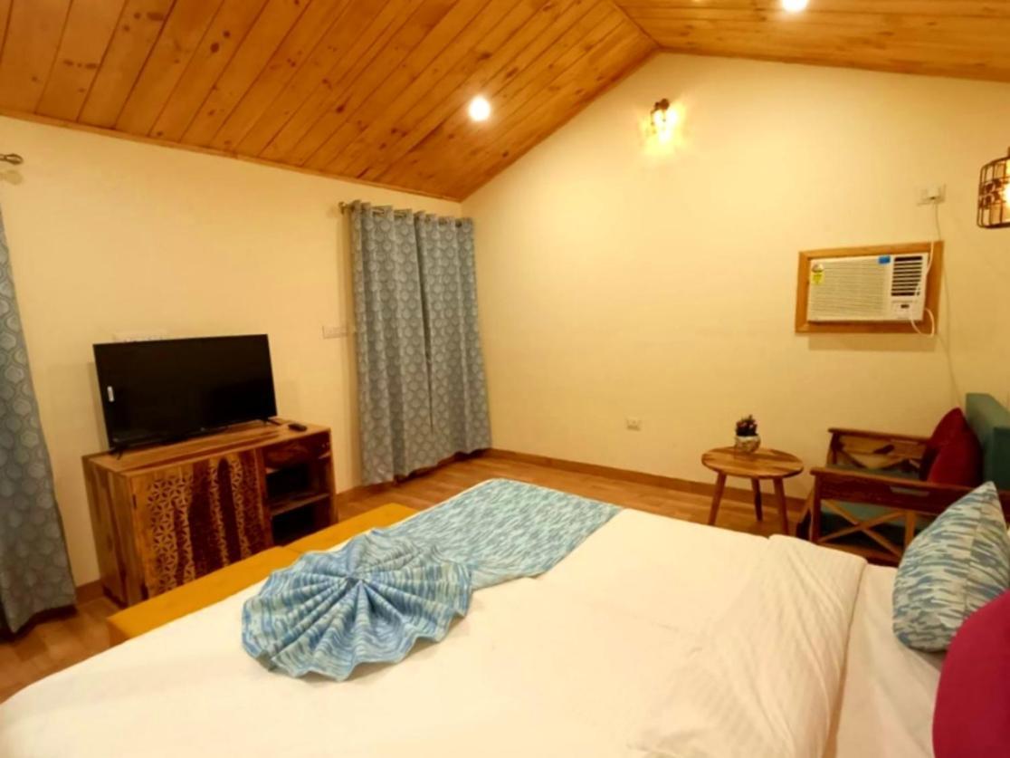 Aamod At Shoghi Luxury Cottage Resort Shimla Esterno foto
