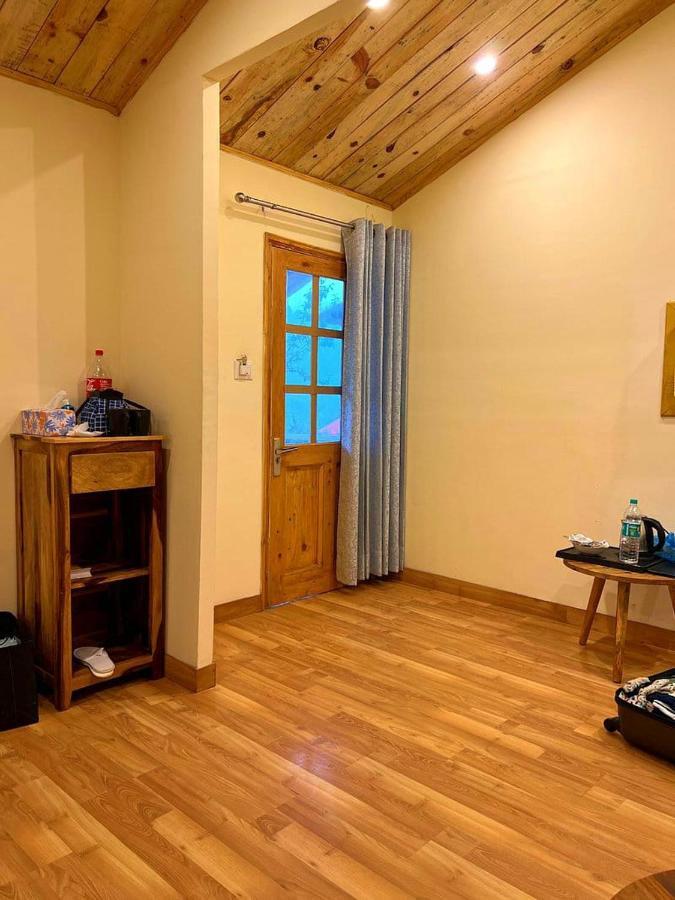 Aamod At Shoghi Luxury Cottage Resort Shimla Esterno foto