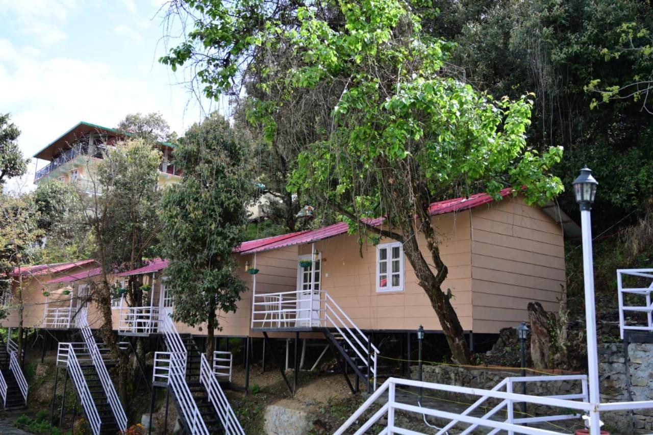 Aamod At Shoghi Luxury Cottage Resort Shimla Esterno foto